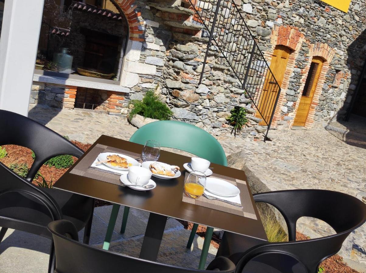 Agriturismo Il Medeghino Musso Luaran gambar